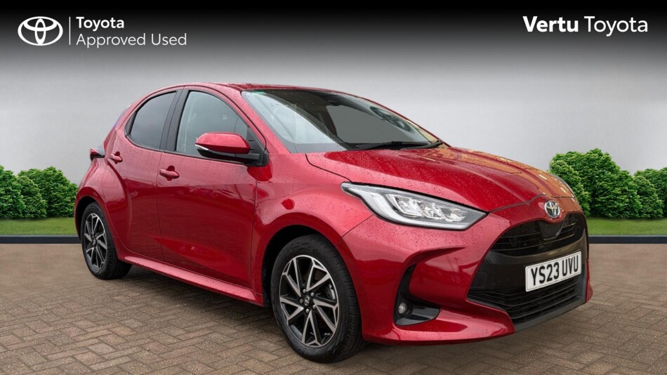 Toyota Yaris 1.5 Hybrid Design 5dr CVT Hybrid Hatchback